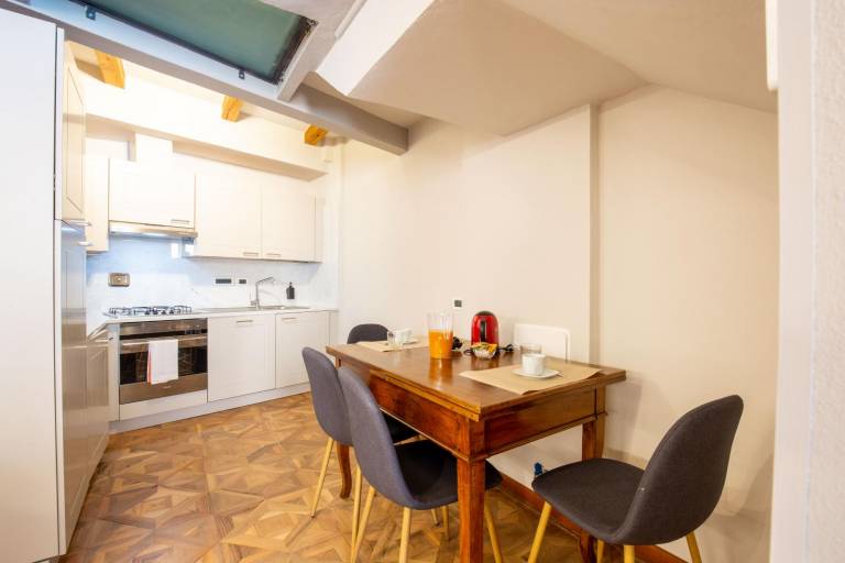 Fully equipped lovely hostel | Next to Two Towers | Pets are welcome — photo 4