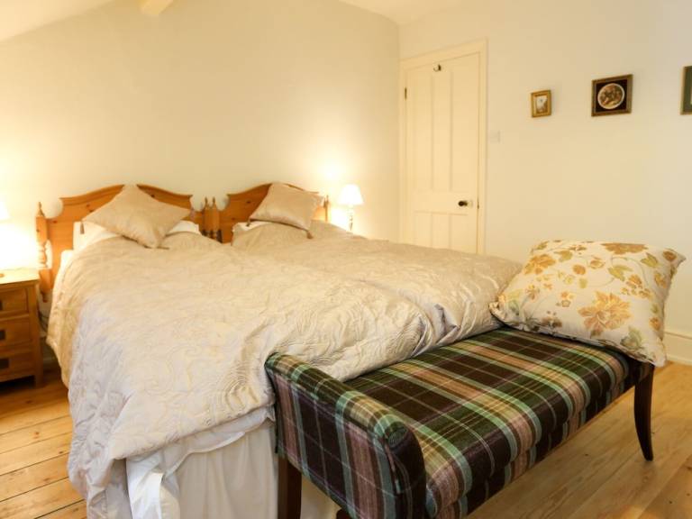Cottage Chinley