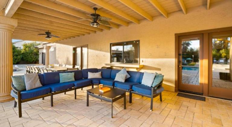 Fully equipped big vacation home with barbeque, jacuzzi & private pool | Good for workation | Pets allowed — photo 3