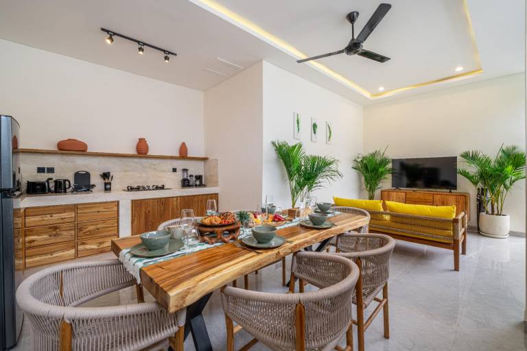 Villa with barbecue, garden & terrace | Perfect for remote work — photo 3