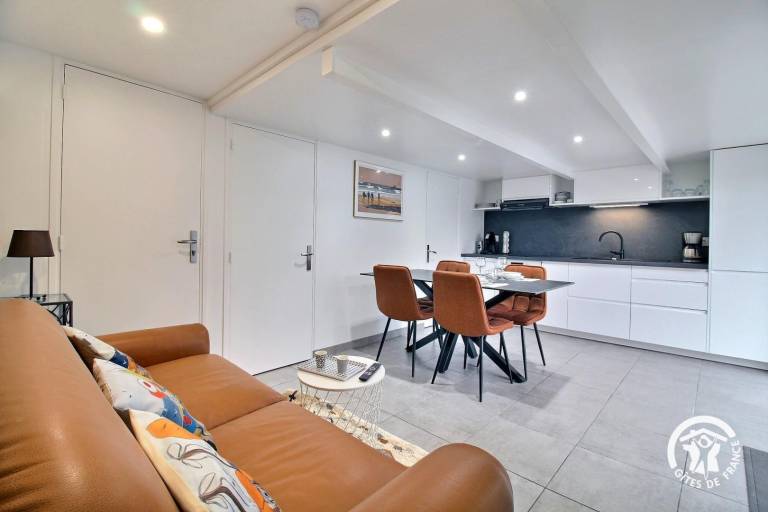Gite with barbeque, yard & patio | Close to the beach | Dogs allowed — photo 3