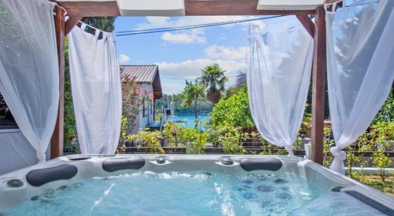 Villa Nada, green paradise by the sea and beaches — photo 2