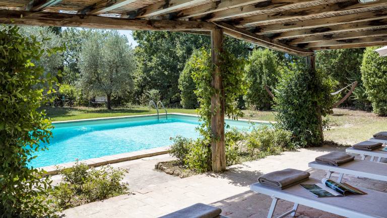 Villa with patio, private pool & BBQ | Garden view — photo 3