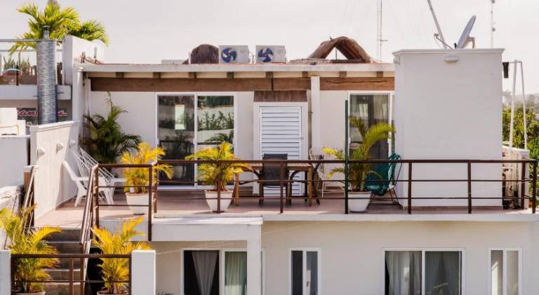 Apartment with terrace — photo 4