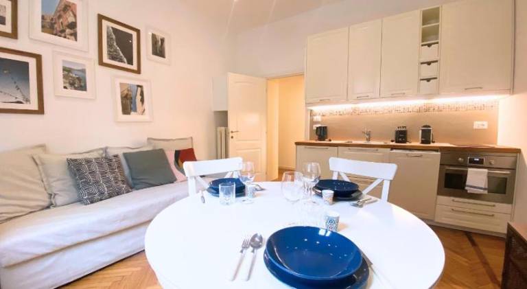 Beautiful apartment | Next to Two Towers | Dogs allowed in Bol