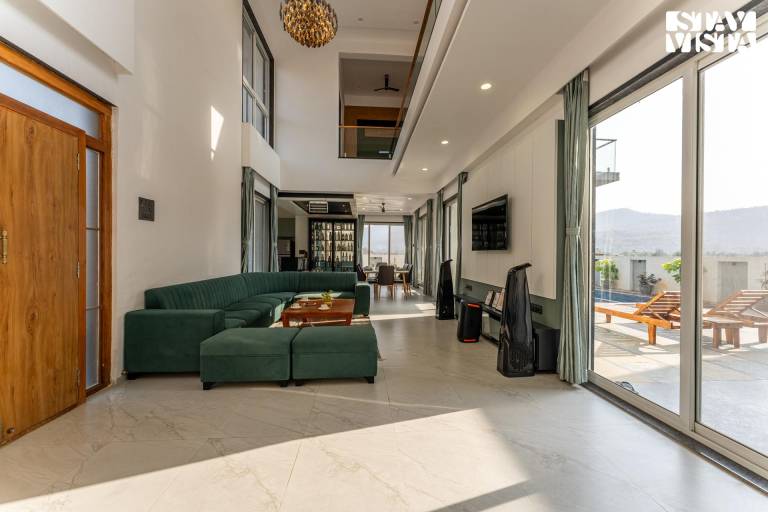 Villa with BBQ, patio & private pool | Pet-friendly — photo 5