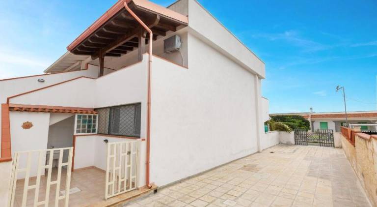 Pleasant rental apartment | Next to the beach | Pet-friendly in Manduria