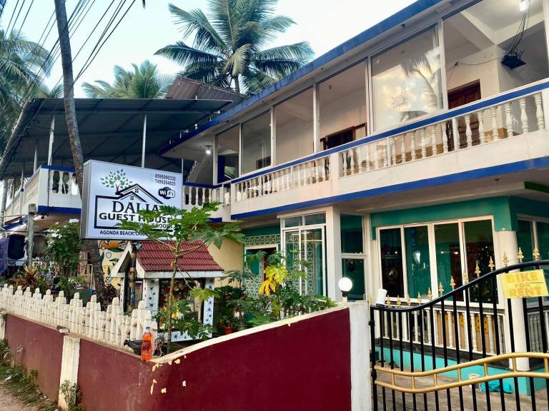 House Cola Beach Lagoon