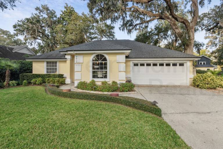 Family-oriented vacation home with garden | Pet-friendly — photo 5