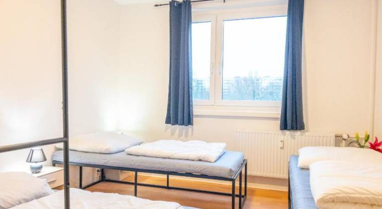 Rental apartment with patio | Pet-friendly — photo 2