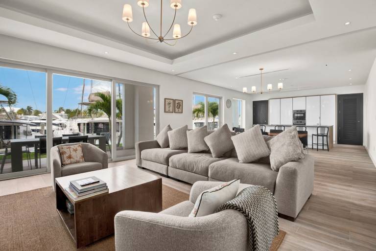 Condo Palm Cay