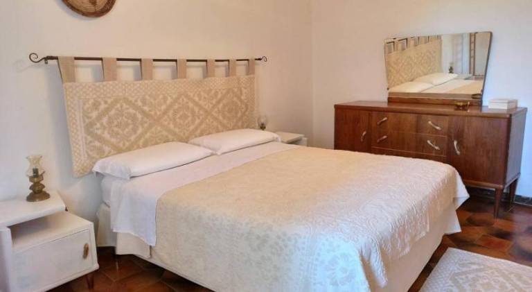 Ample vacation home | Pet-friendly — photo 2