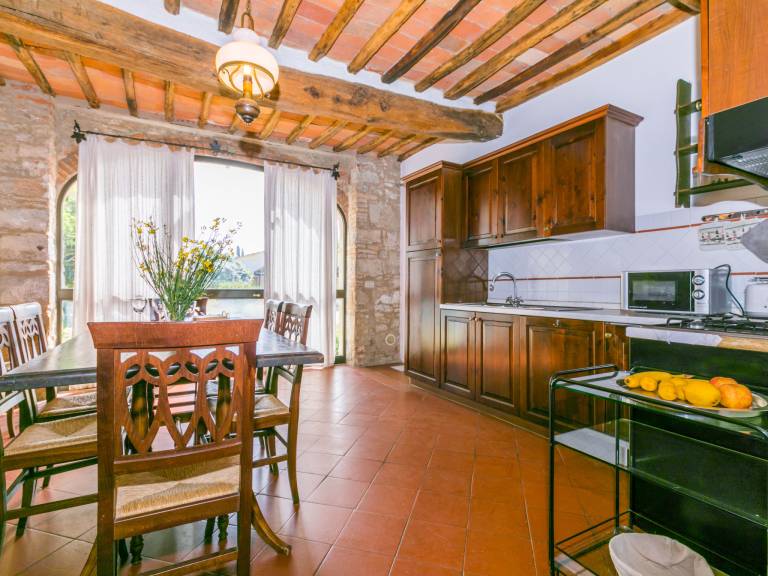 Vacation home with barbeque, terrace & private pool — photo 4