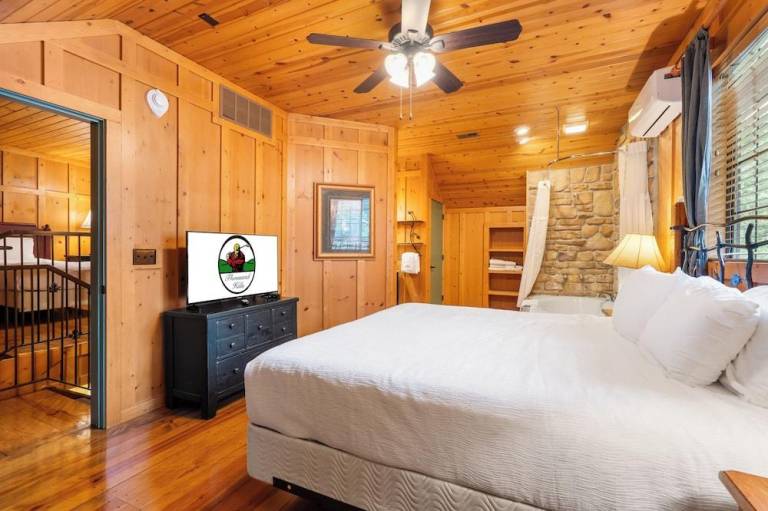 Cabins at Green Mountain — photo 2