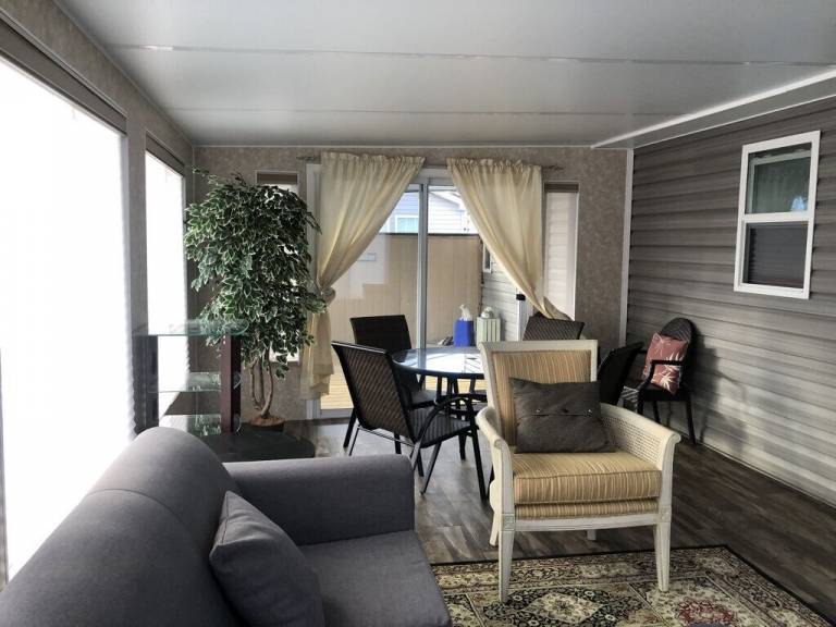 Cottage Port Colborne