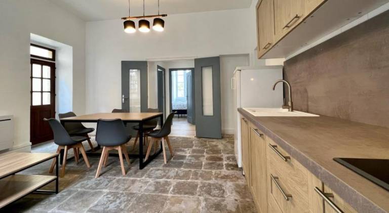 Rental apartment with patio & barbeque — photo 3