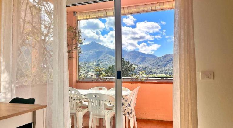 Child-friendly pleasant apartment with yard & terrace | Dogs allowed — photo 3