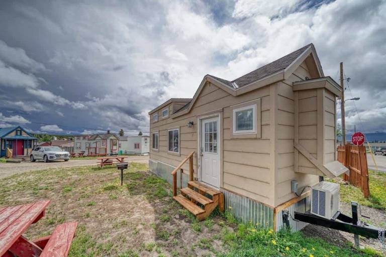 House  Leadville