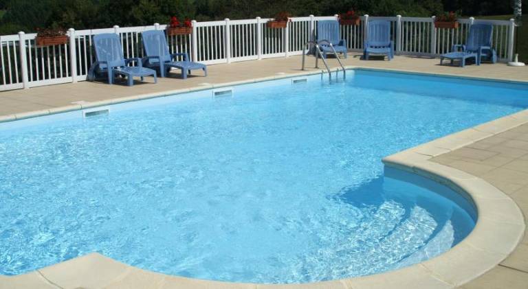 Charming house with pool | Pets allowed — photo 4
