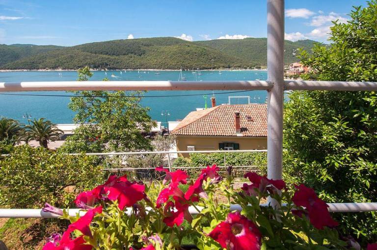 Ferienwohnung mit Blick auf das Wasser