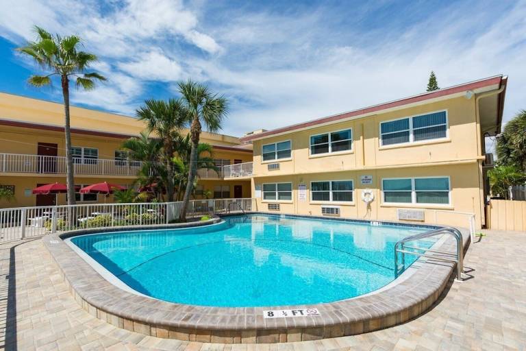 Condo Madeira Beach
