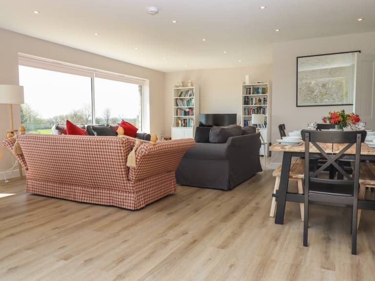Children-friendly pleasant cottage with garden | Dogs allowed — photo 4