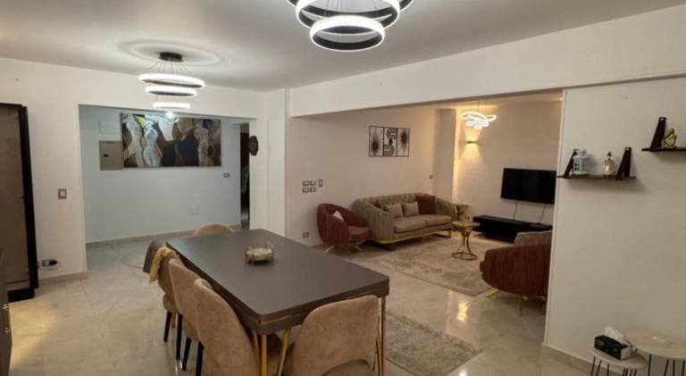 145 m&sup2; Ferienwohnung