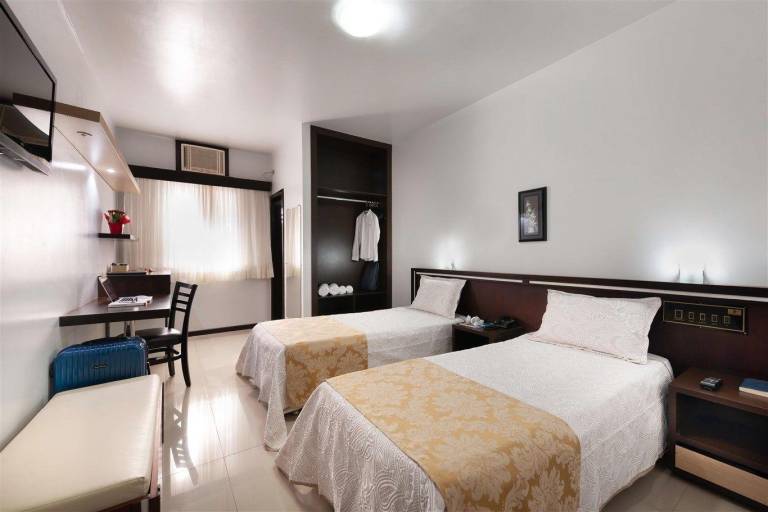 Hotel 365 — photo 2