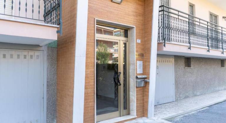 Apartment with 1 room for 4 persons — photo 3