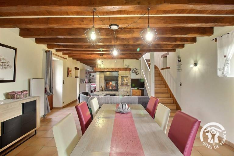 Gite with patio & garden — photo 5