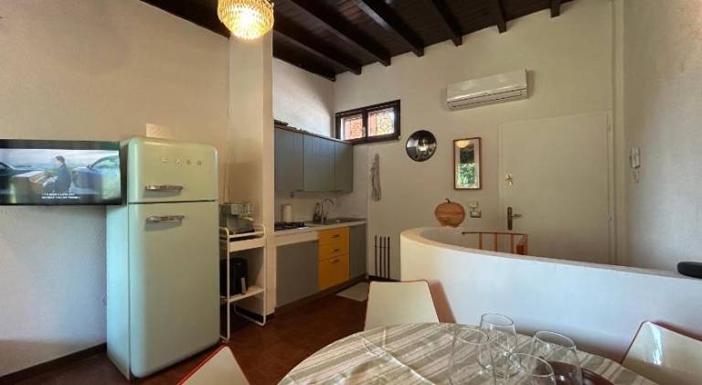 House with 1 room for 4 persons — photo 4