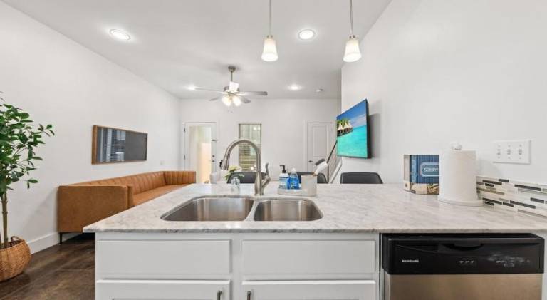 Apartment | Pet-friendly — photo 5