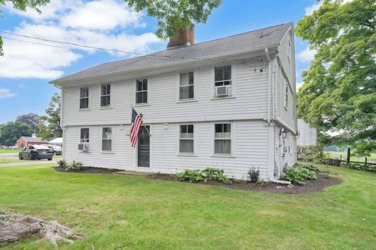 Farmhouse Glastonbury