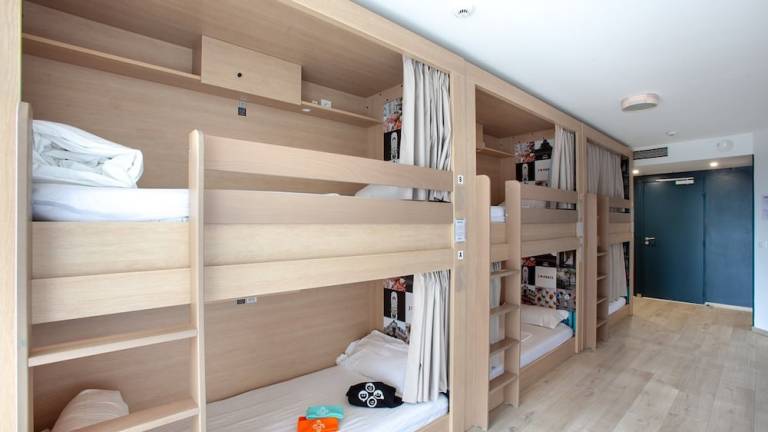 Hostel Paris