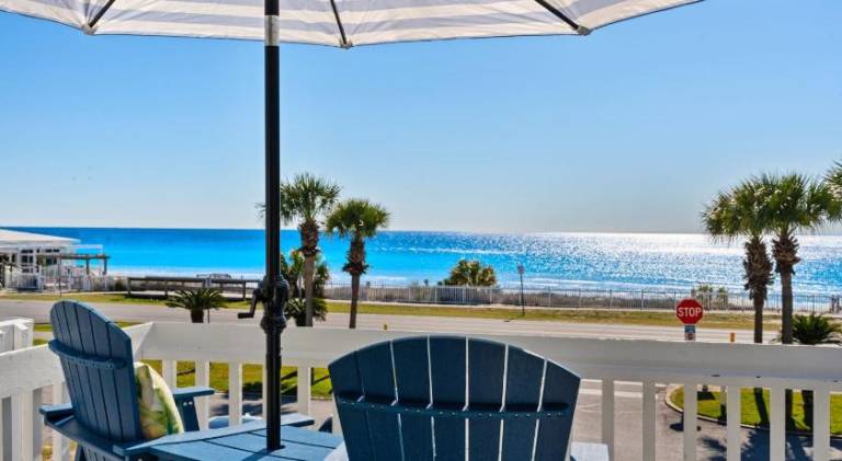 House with 2 rooms for 9 persons in Destin, FL