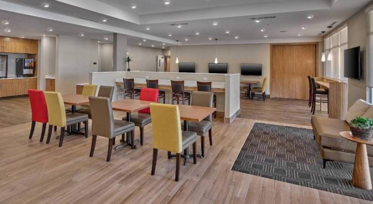 TownePlace Suites by Marriott Edmonton Sherwood Park — photo 3