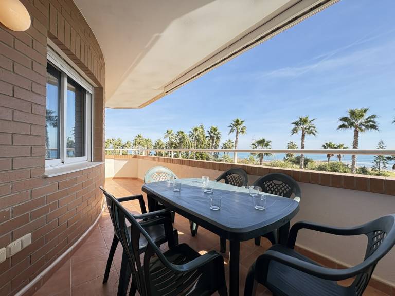 Rental apartment with terrace, pool & yard | Sea view — photo 4