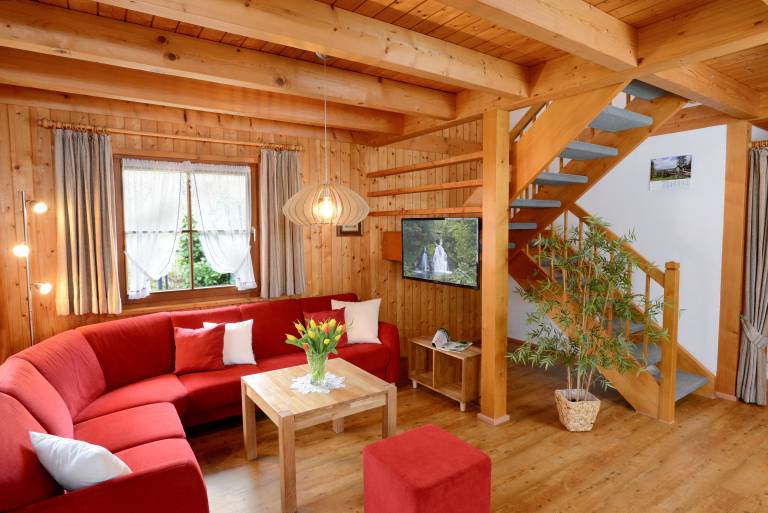 Apartment with terrace & yard | Garden view — photo 3
