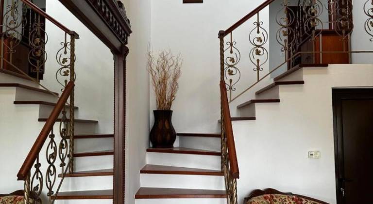 Apartment with garden, terrace & grill in Kavala