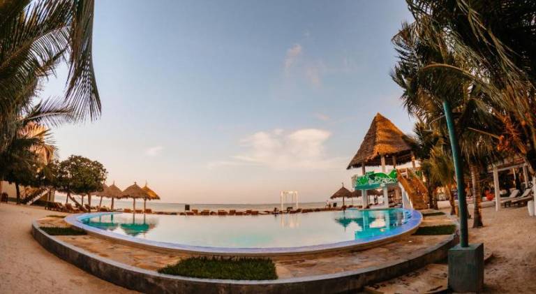 Jambo Resort by Mambo Hotels — photo 4