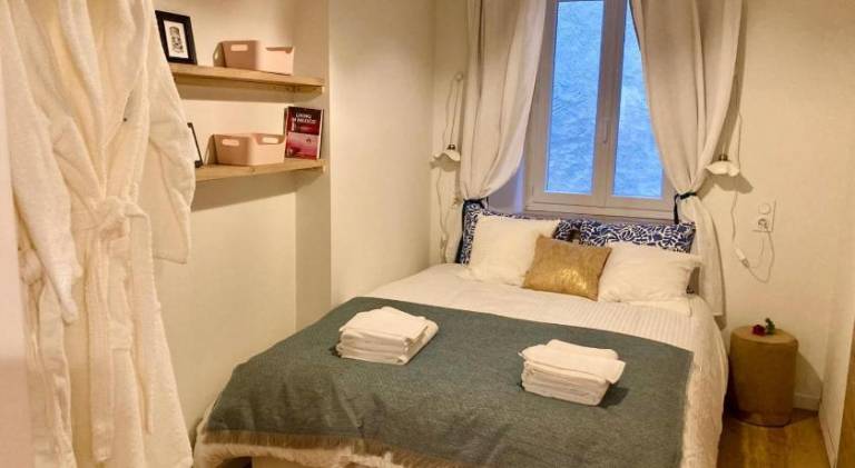 Apartment with 1 room for 3 persons in Dole