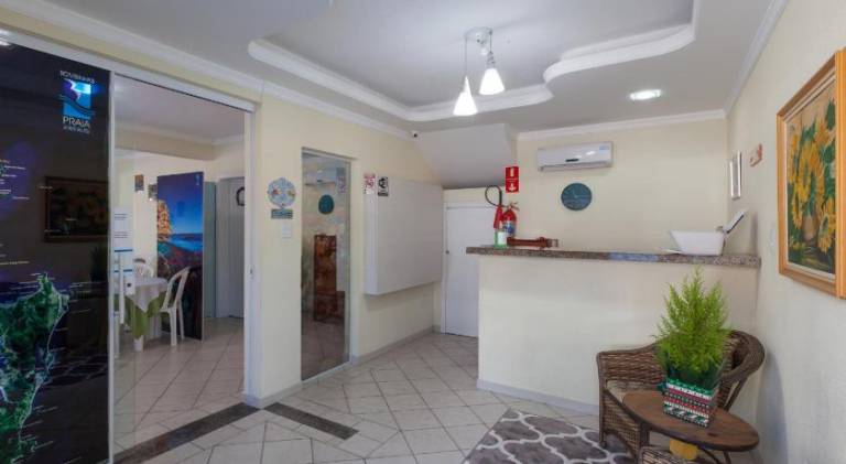 Bombinhas Praia Apart Hotel - Unidade rua Corrupiao — photo 5