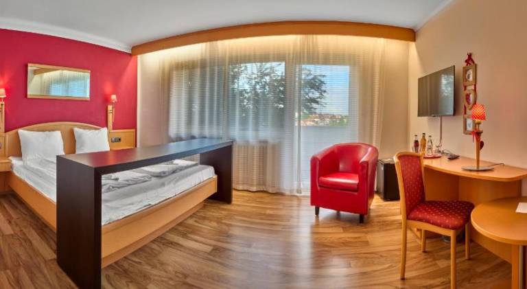 LuCA Hotel — photo 2