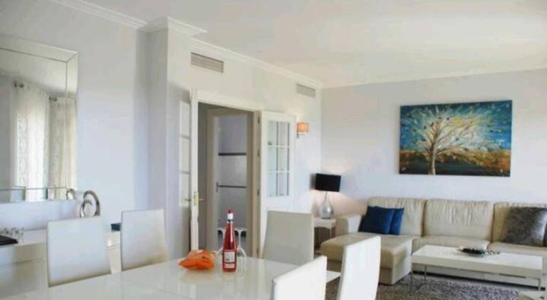 Beautiful apartment with pool | Pets allowed — photo 2