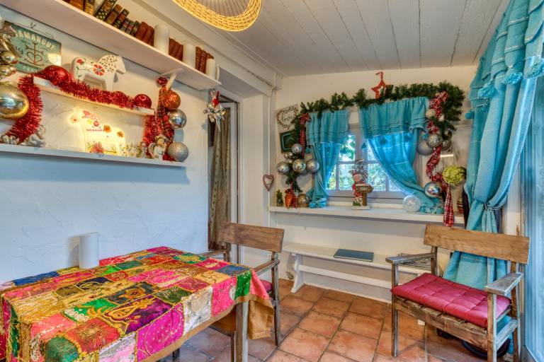 Pleasant cottage with garden & fast internet | Garden view | Pet-friendly — photo 2