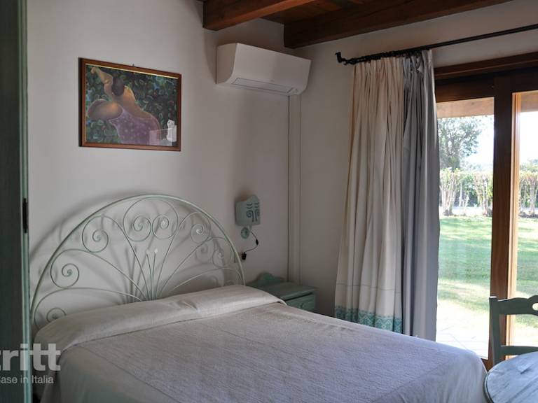 Vacation home with terrace & yard | Close to the beach | Dogs allowed — photo 4