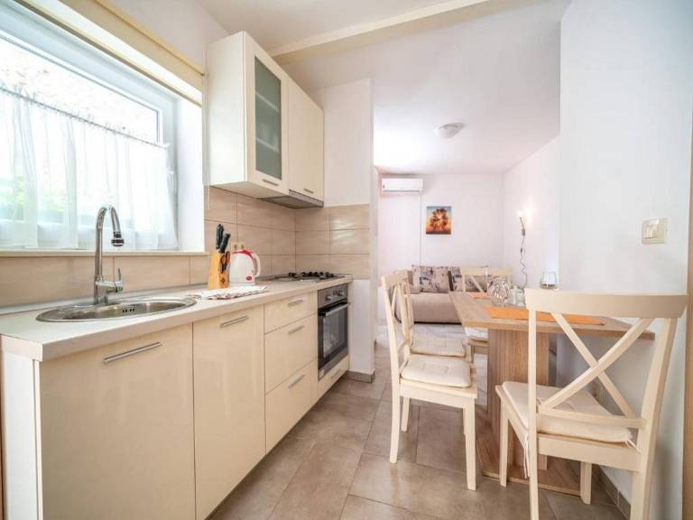 Apartament typu studio Srima