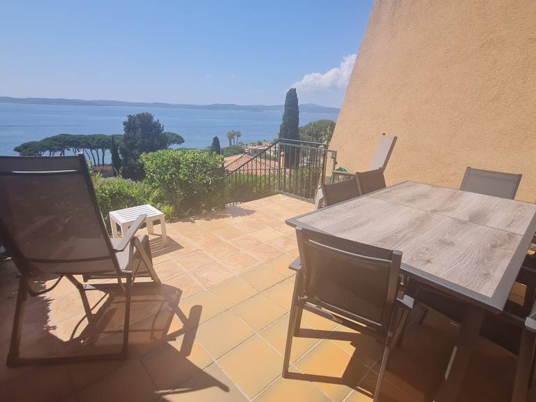 Rental apartment with pool — photo 5