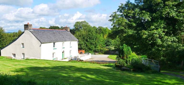 Cottage Brynberian