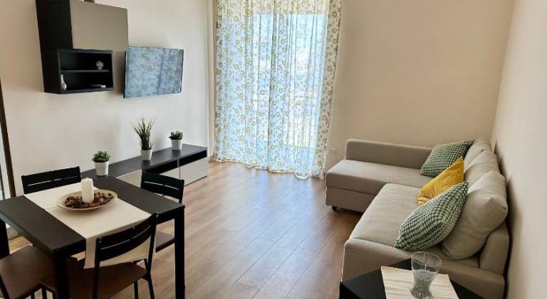 Rental apartment with 1 room for 4 persons in Casoria